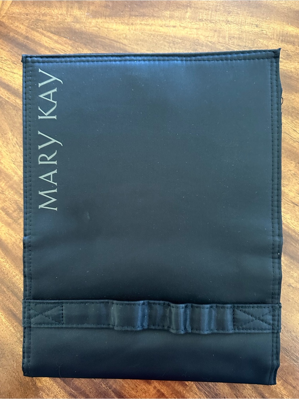 NEW Mary Kay Hanging/Folding Black Toiletry Organizer with Removable Pockets